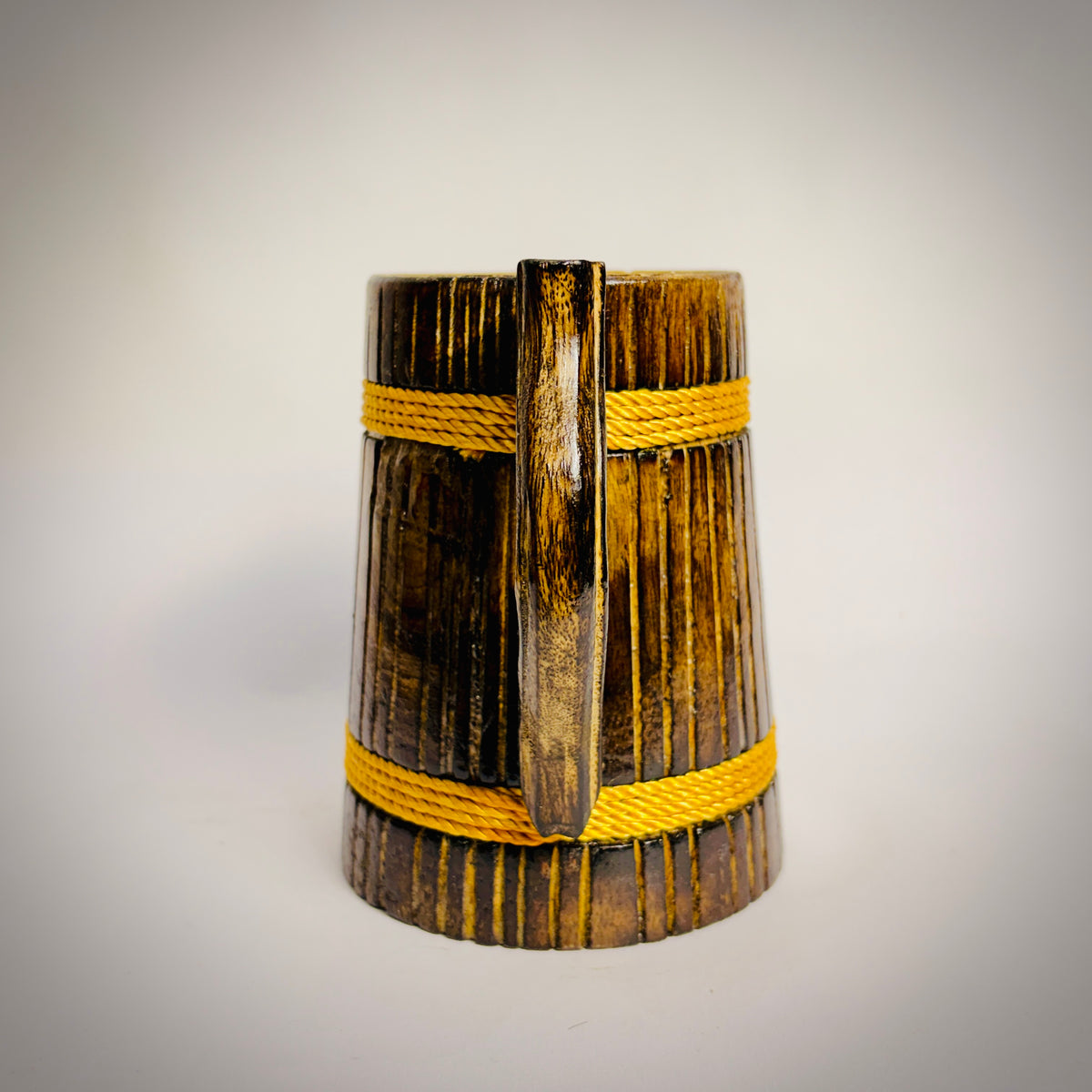 Sip of Heaven: Rustic Oak Wood Tankard