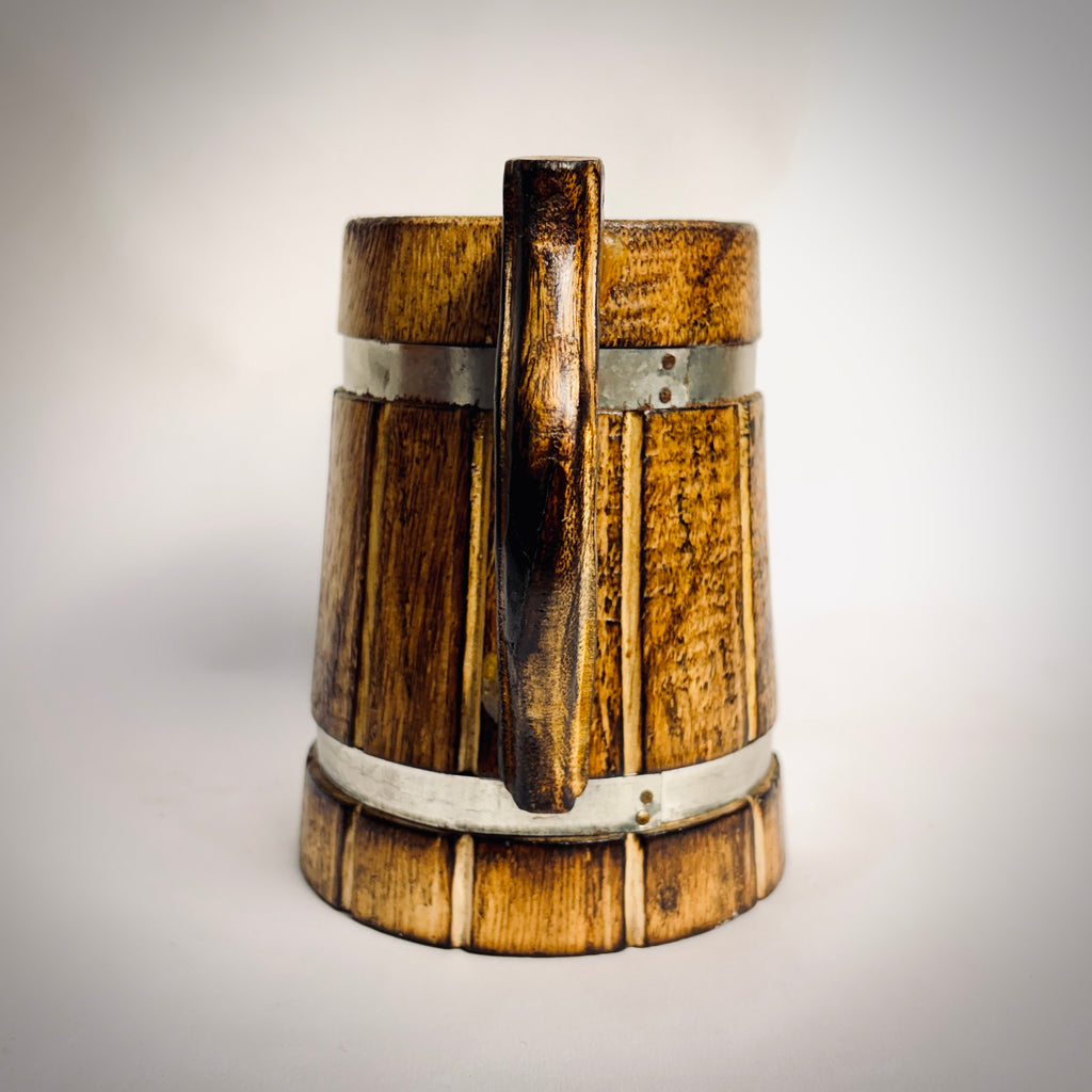B's Drum Mug: Rustic Oak Wood Tankard